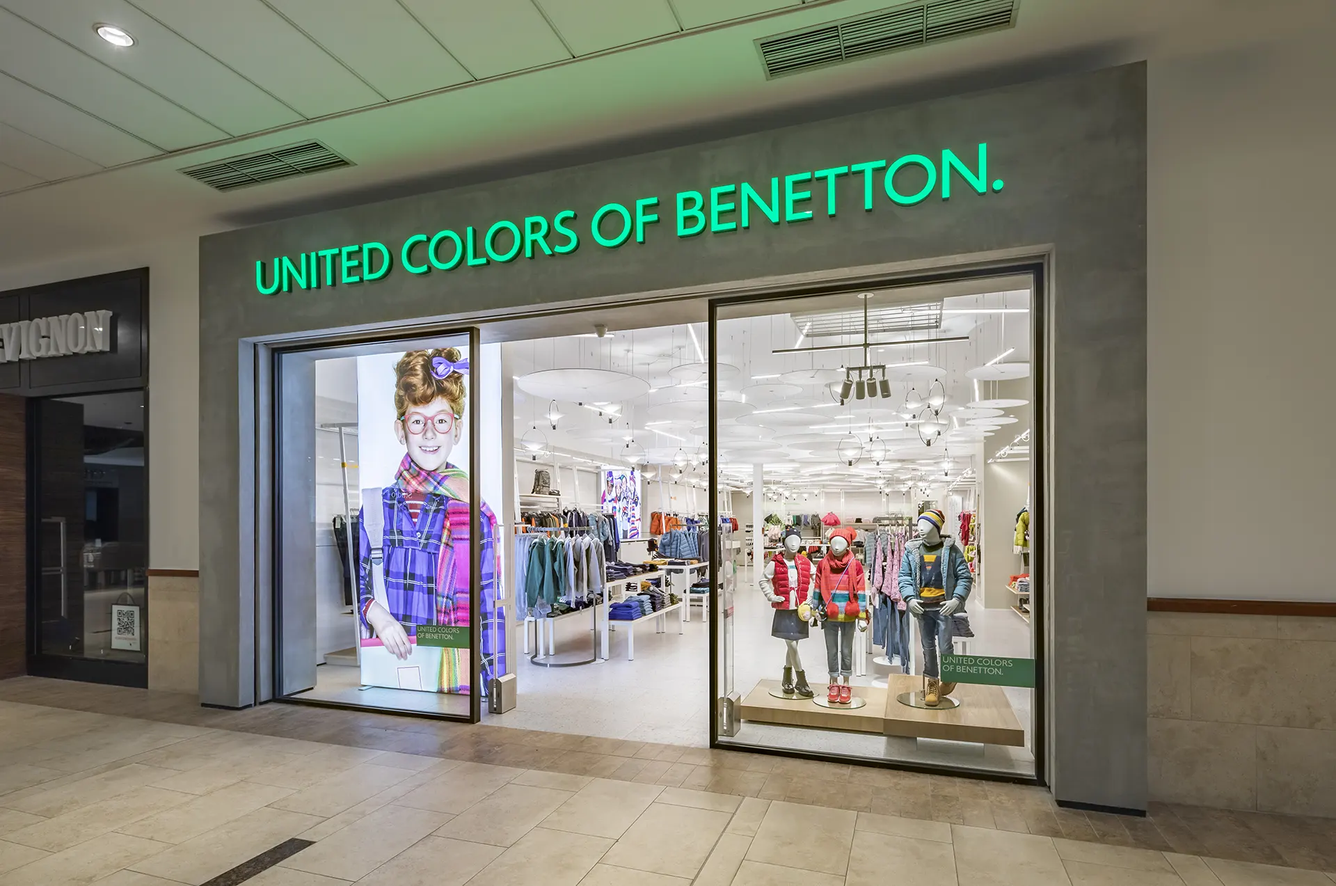 Benetton - Diseño arquitectónico, construcción, retail, locales comerciales en Quito | CVD Arquitectura