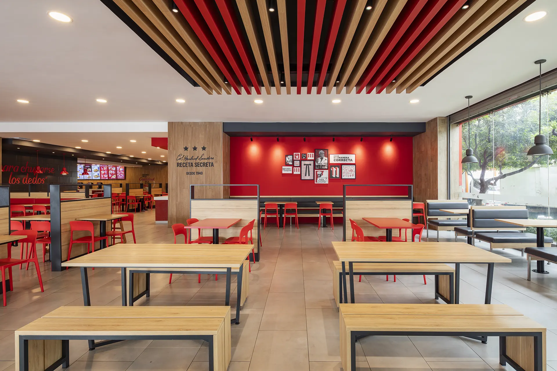 KFC - Diseño arquitectónico, construcción, retail, locales comerciales en Quito | CVD Arquitectura