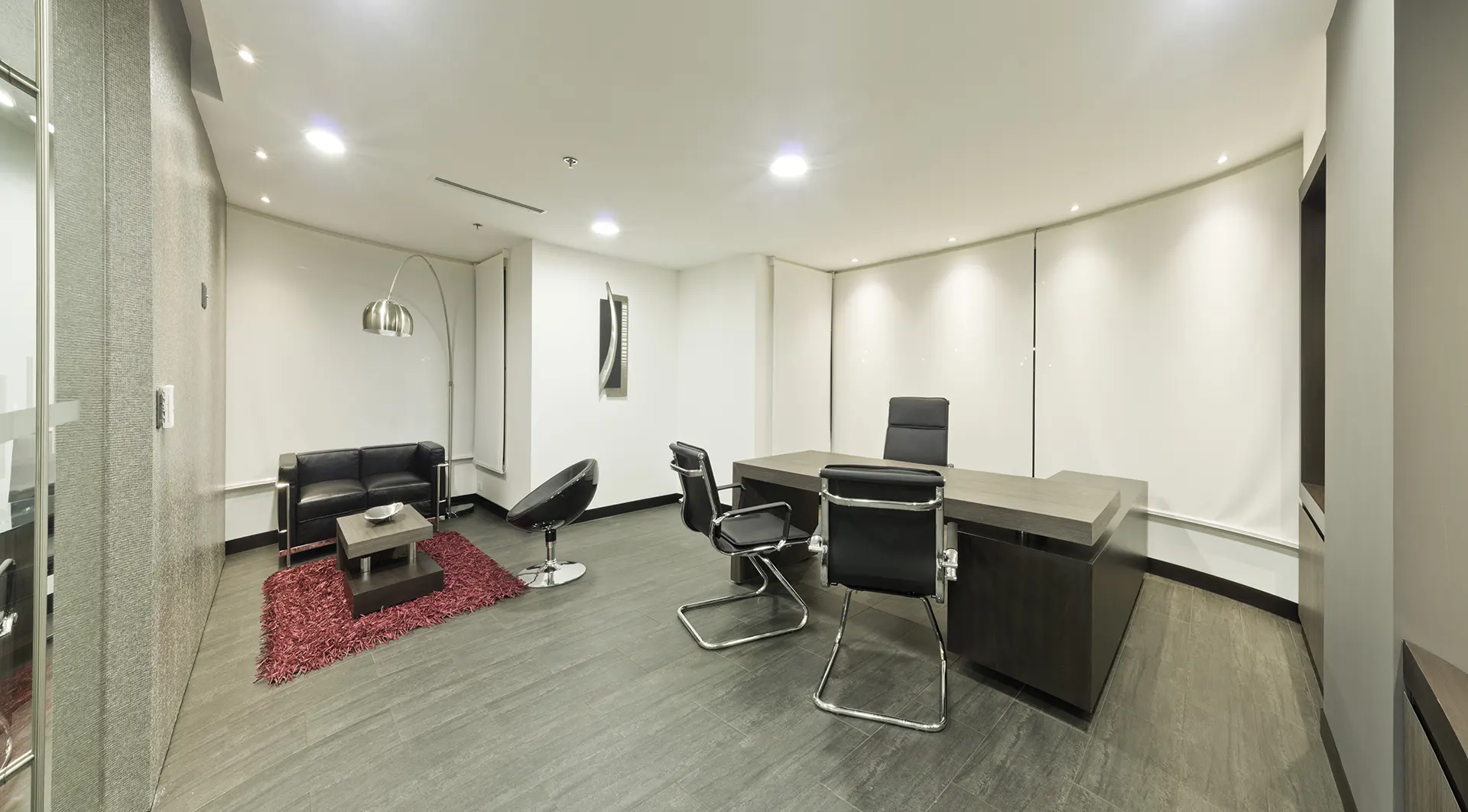 Oficina WTC - Diseño interior y remodelación de oficinas en Quito | CVD Arquitectura